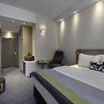 Express - By Ihg Hotel