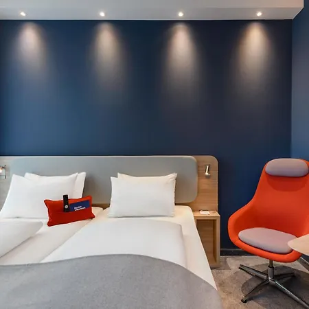 Express - By Ihg Hotel Regensburg
