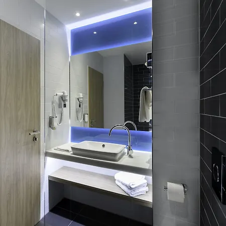 Express - By Ihg Регенсбург