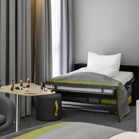 Express - By Ihg