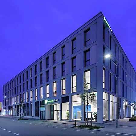 Hotel Express - By Ihg 3*
