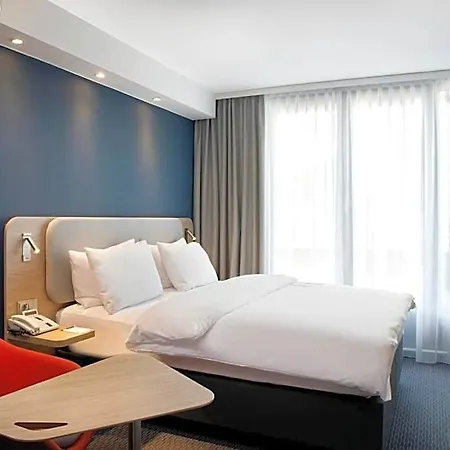 Hotel Express - By Ihg 3*