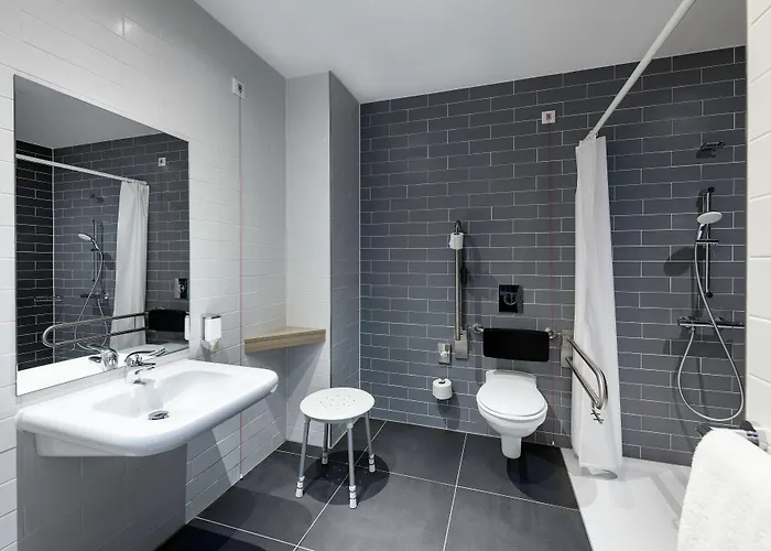 Express - By Ihg Hotel Regensburg